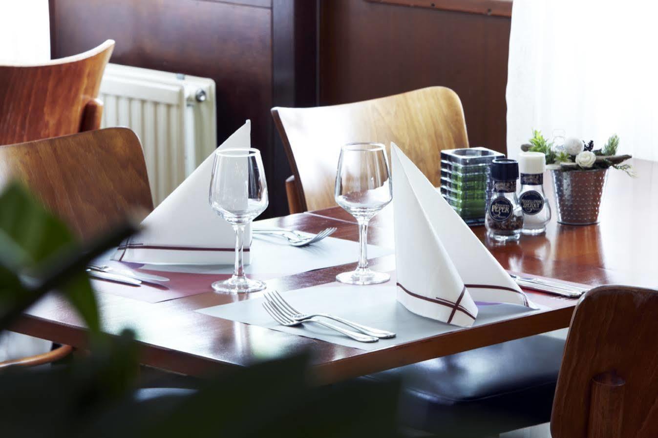 Campanile Hotel & Restaurant חורקם מראה חיצוני תמונה